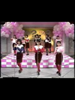 [画像][x]おニャン子クラブ 恋はくえすちょん - YouTube 余白なし