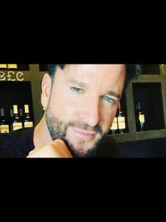 [画像][x]Michael Wendler: Fake oder echt? Was steckt hinter dem Penisfoto? - YouTube 余白なし
