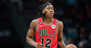 Ayo Dosunmu, Bulls Agree to New 3-Year, $21M Contract in 2023 NBA ...